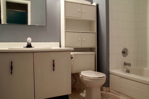 $bathroom .JPG